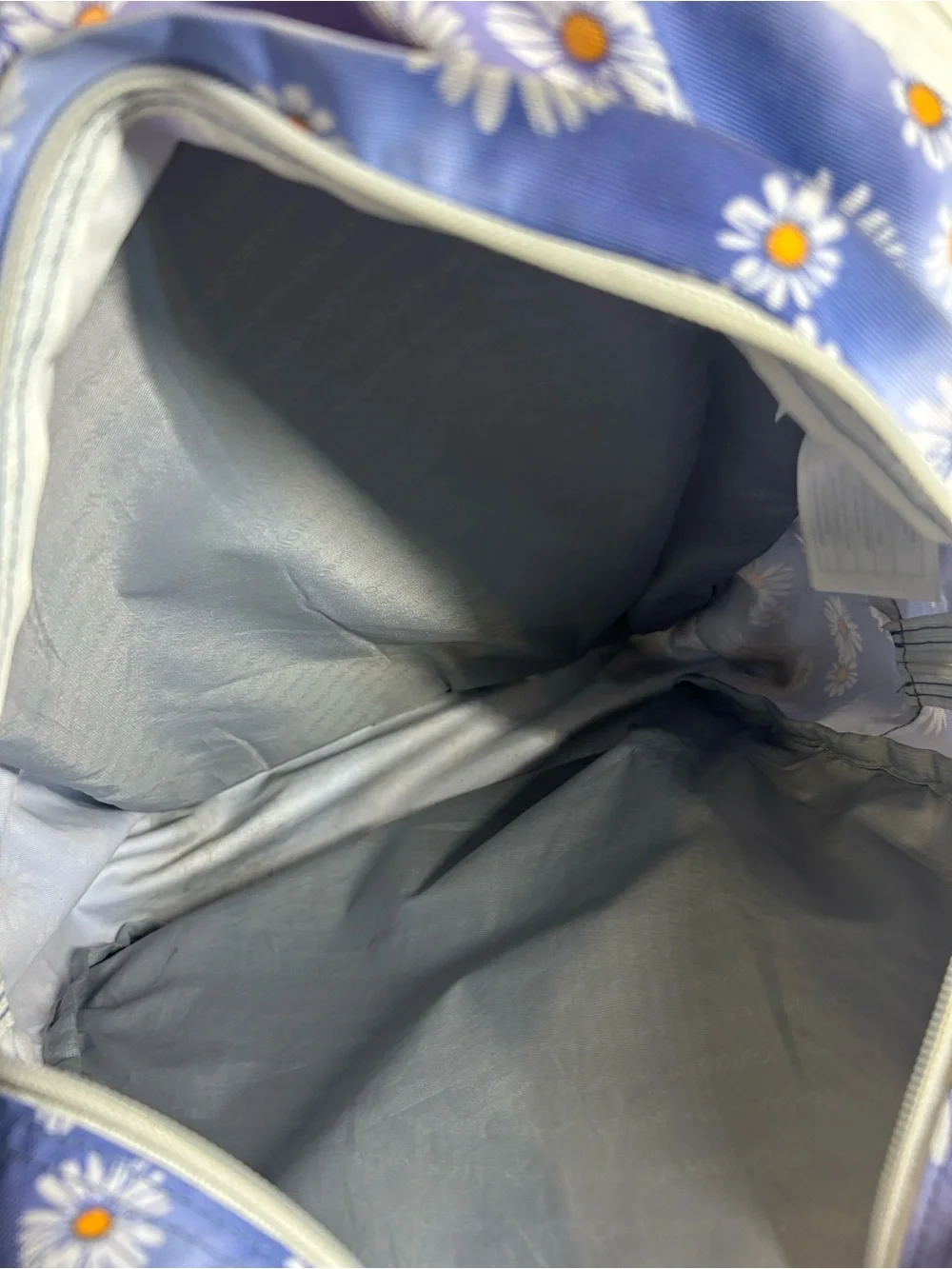 Jansport big student Light Blue Daisy Print Backpack. EXCELLENT CONDITION